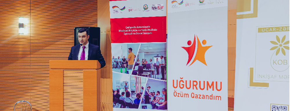 “ABAD”ın direktor müavini sağlamlıq imkanları məhdud şəxslərlə görüşdə iştirak edib